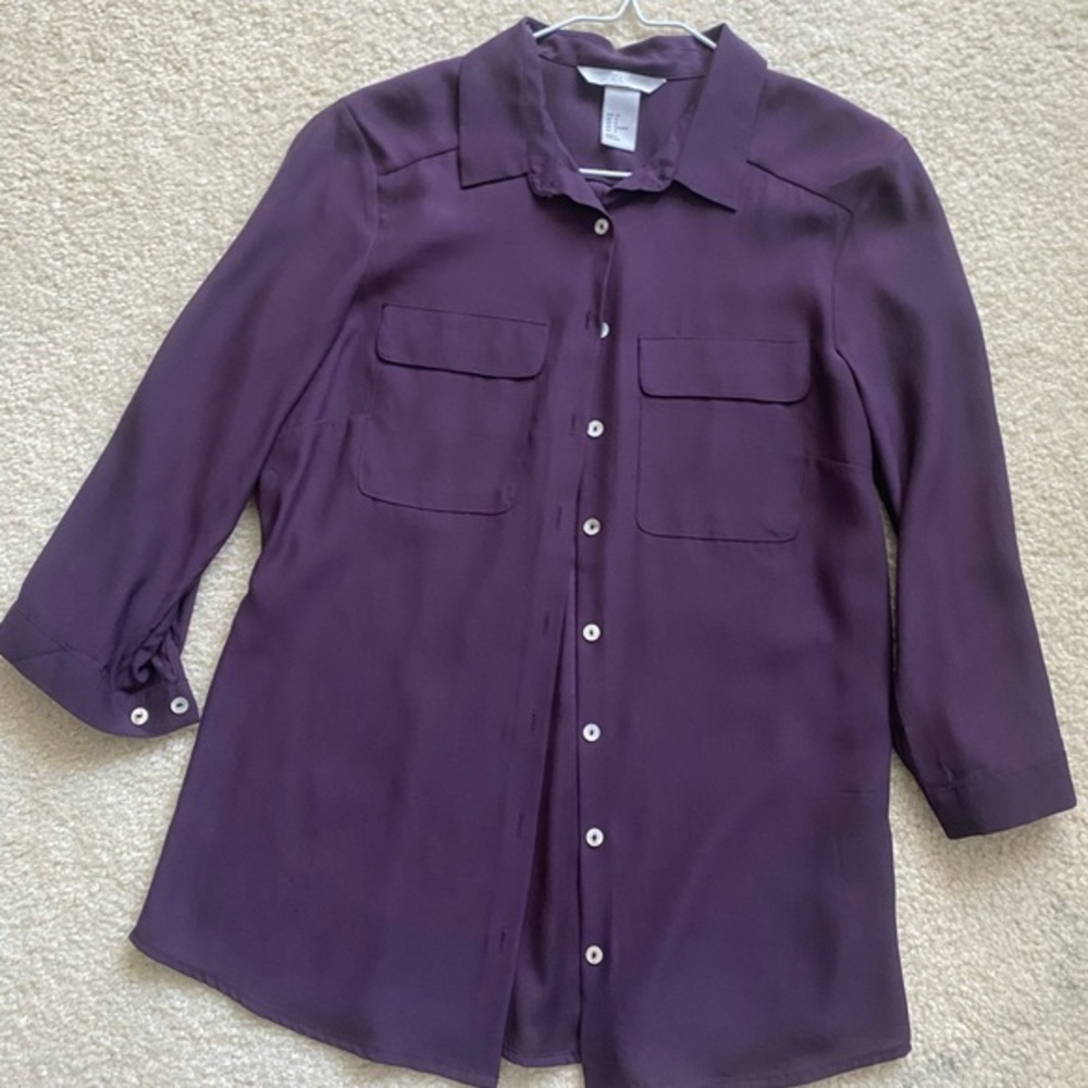 Ladies button down‎ blouse